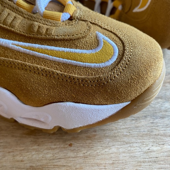 NIKE AIR GRIFFEY MAX 1 (GS) WHEAT-POLLEN-WHITE 5.5WOMENS SZ 7 - Picture 8 of 10